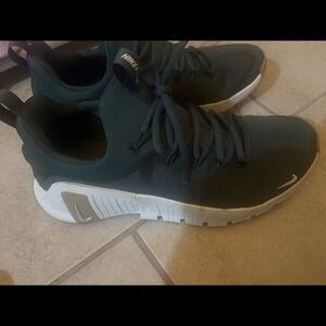 Nike metcon 6 size 9.5 womens training sneakers vintage green